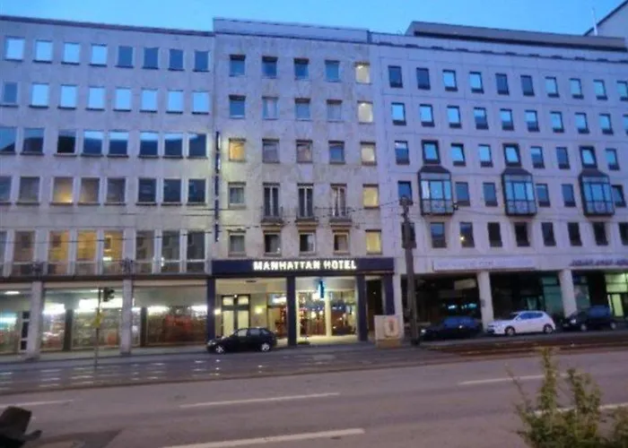 Hotel Manhattan 4*
