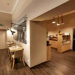 Manhattan Hotel