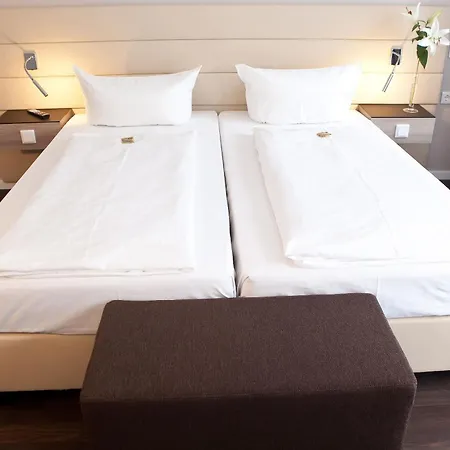 Manhattan Otel