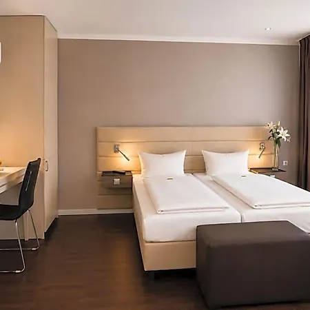 Hotel Manhattan 4*