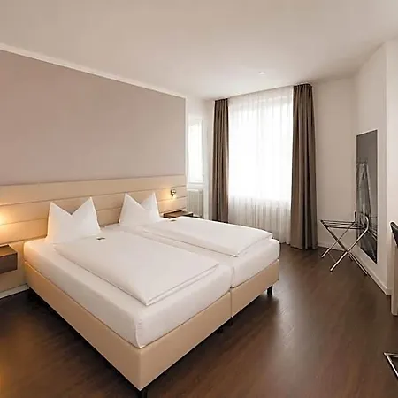 Manhattan Hotel Frankfurt am Main