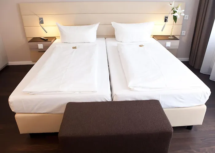 Manhattan Hotell