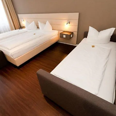 فندق Manhattan 4*