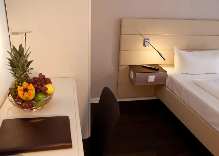 Manhattan Hotel Frankfurt nad Mohanem