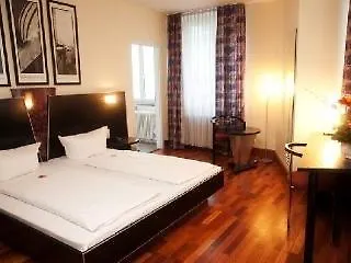 Hotel Manhattan