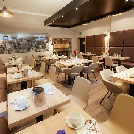 Hotel Manhattan 4*