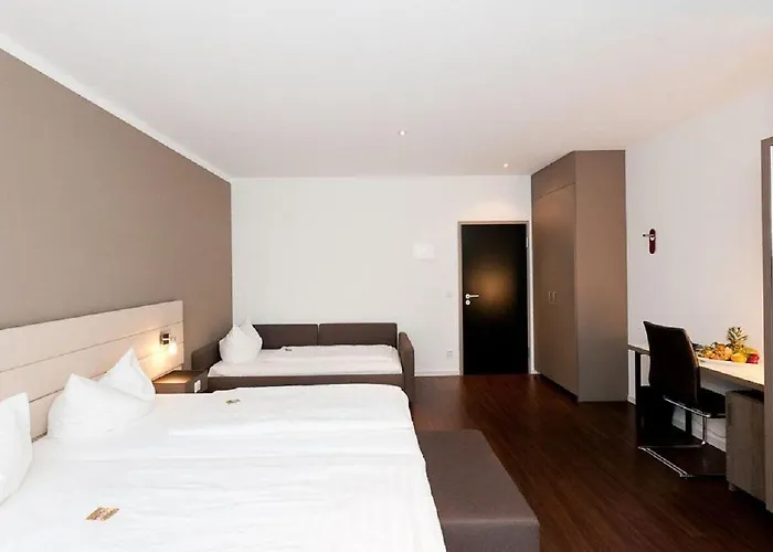 Manhattan 4* Frankfurt nad Menem